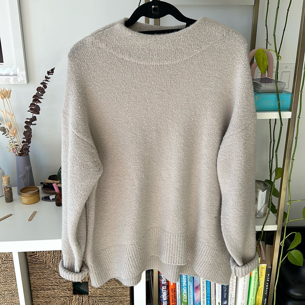 Cozy oversized sweater!